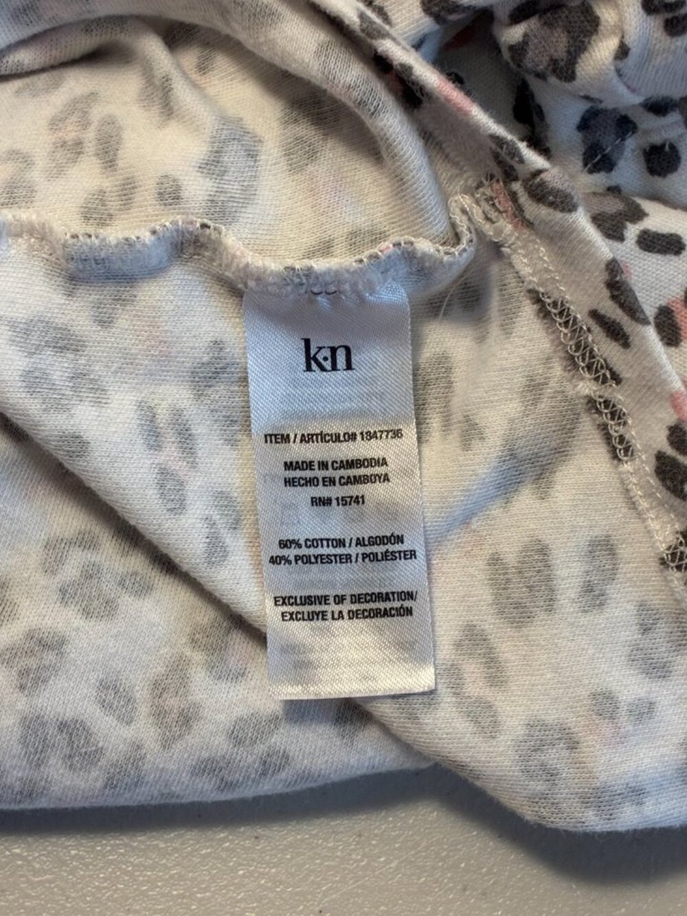 Karen Neuburger Sz Small | White and Pink Leopard Print Pajama Top + Pants Set - Picture 15 of 15
